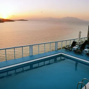 https://vana-holidays.hotels-in-mykonosisland.net