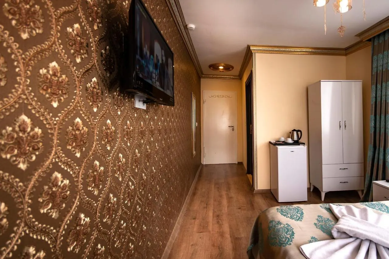 فندق مبيت وإفطار Paris Garden Hotel اسطنبول