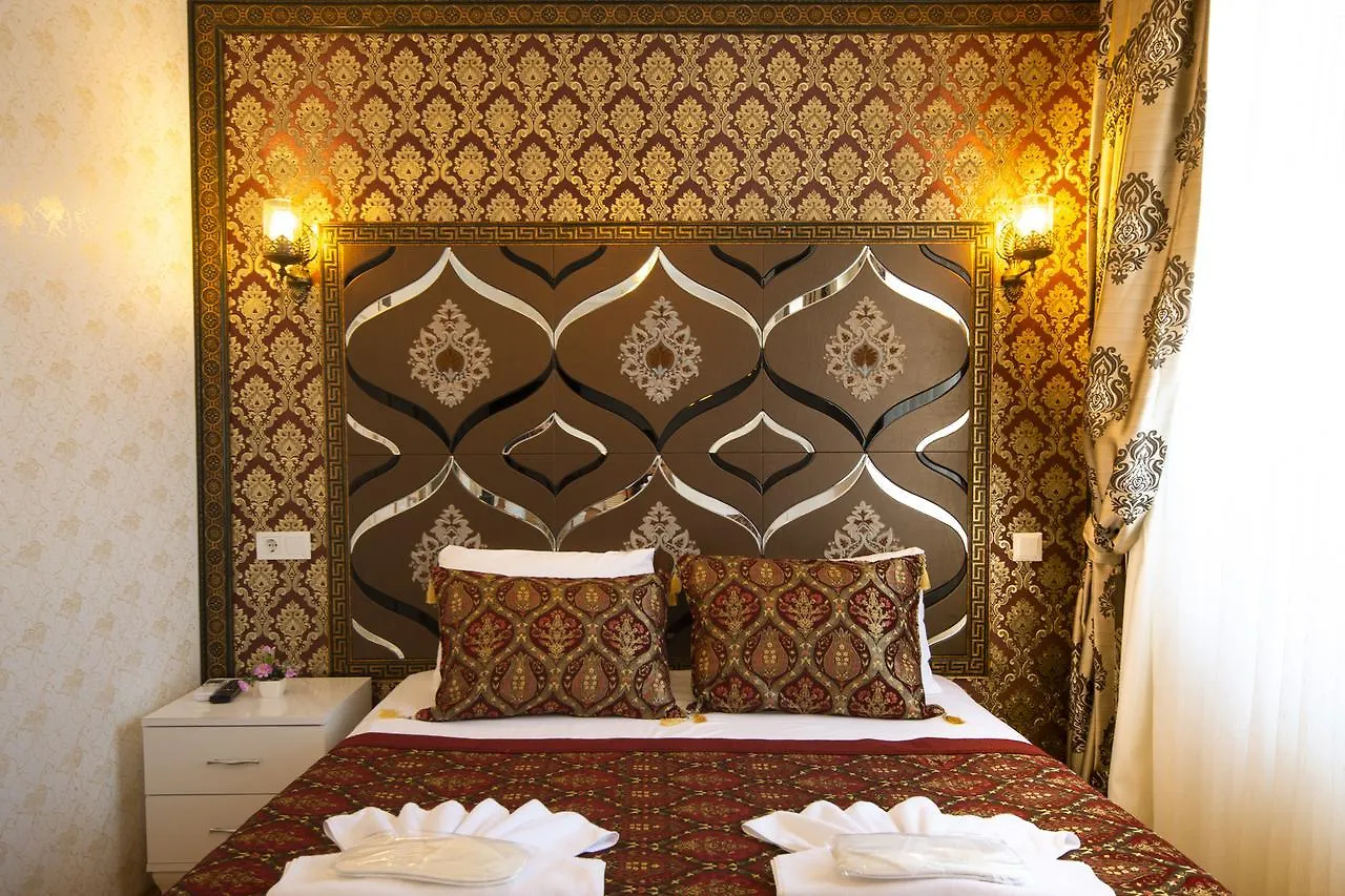 Paris Garden Hotel Istanbul 3*,
