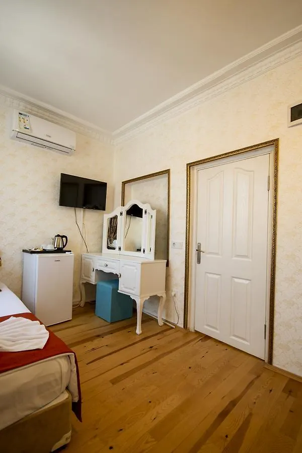 Paris Garden Hotel Стамбул 3*,